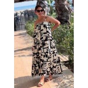 Abel the Label Anthropologie White Black Print Pockets Tiered‎ Swing Maxi Small